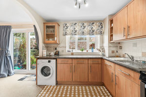 Kitchen- click for photo gallery